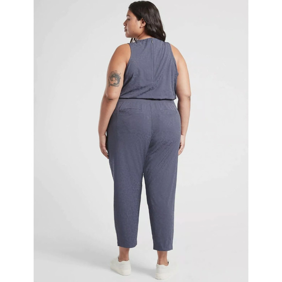 Athleta 26 (PLUS 3X) Brooklyn Textured Jumpsuit City Romper Travel Work NWT $129 - Picture 6 of 8